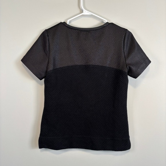 Club Monaco Quilted Texture Short Sleeve Top Chic Black Women's Small - Picture 5 of 8